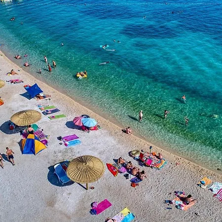 Bane Dvori Apartman *
