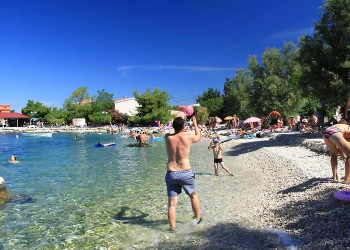 Bane Dvori アパート *