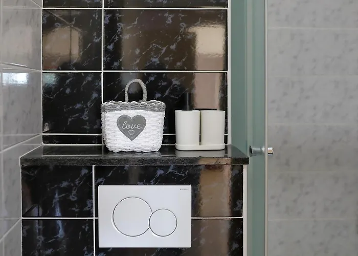 Bane Dvori アパート ビビニェ