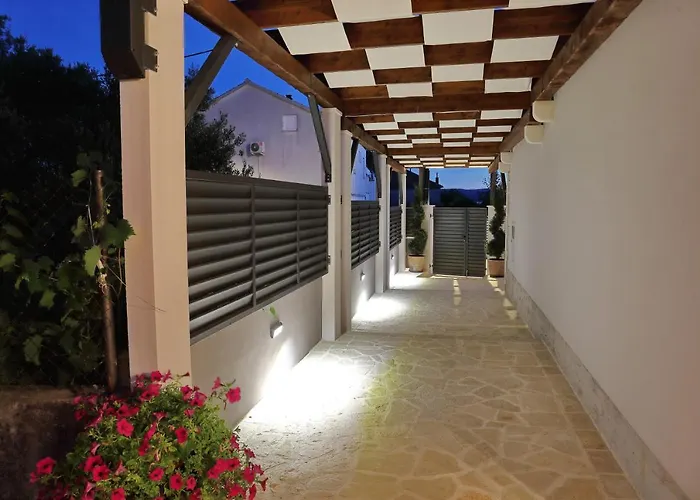 Bane Dvori アパート